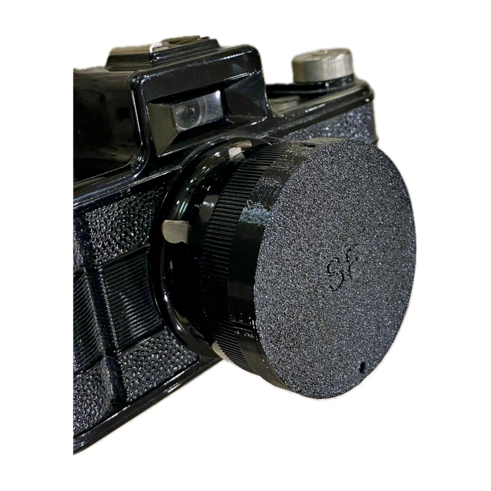 lomography-sprocket-rocket-lens-cap-2.jpg